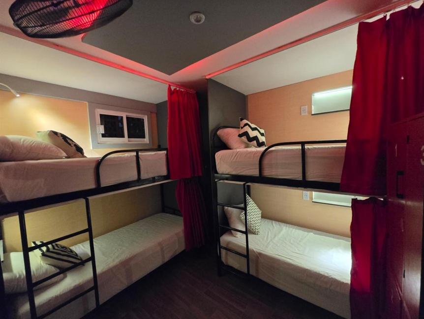 Spartacus Hostel Boutique For Men Пуерто-Вальярта Екстер'єр фото